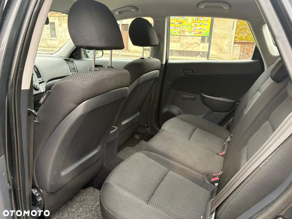 Hyundai i30 1.4 Blue Comfort - 12