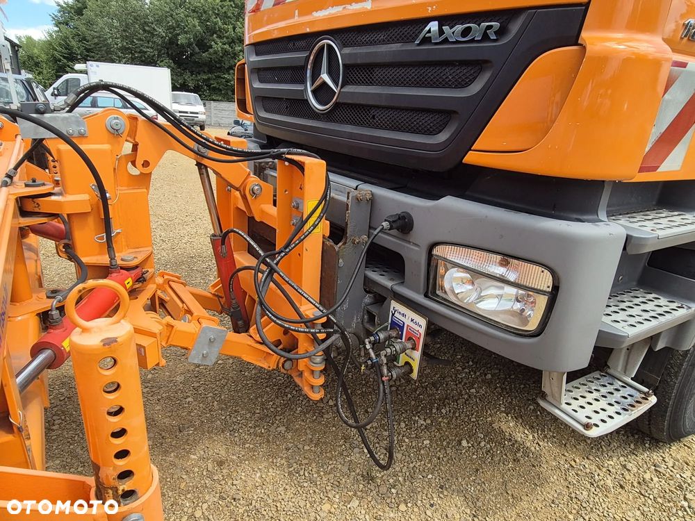 Mercedes-Benz Axor 1829 4x4 Pług Piaskarka - 7