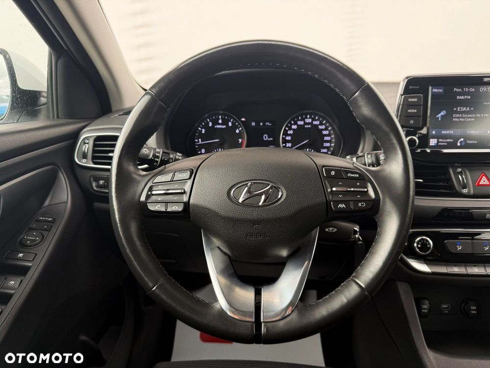 Hyundai i30 - 16