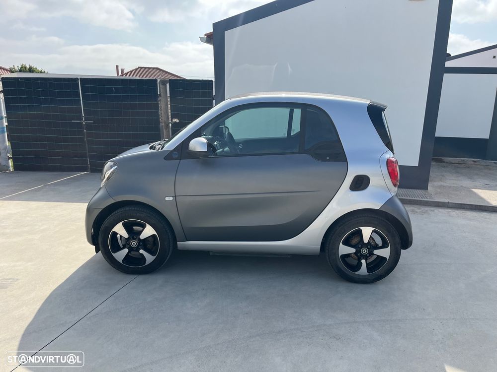 Smart ForTwo Coupé EQ passion edition nightsky - 2