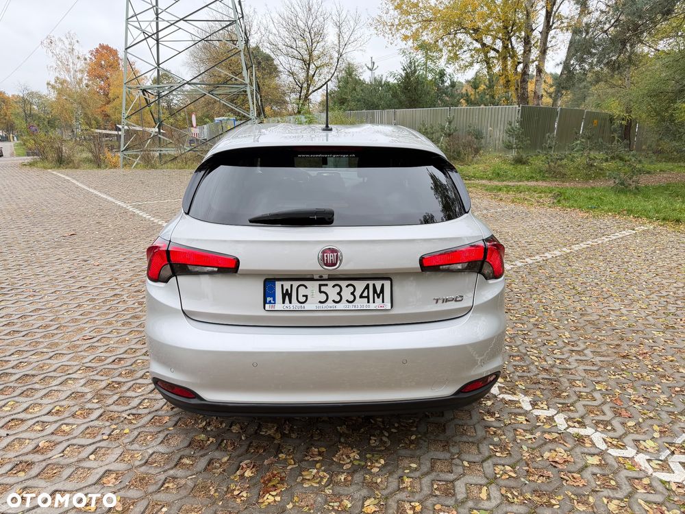 Fiat Tipo 1.4 T-Jet 16v Lounge EU6 - 4