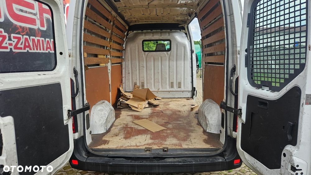 Renault Master III - 8