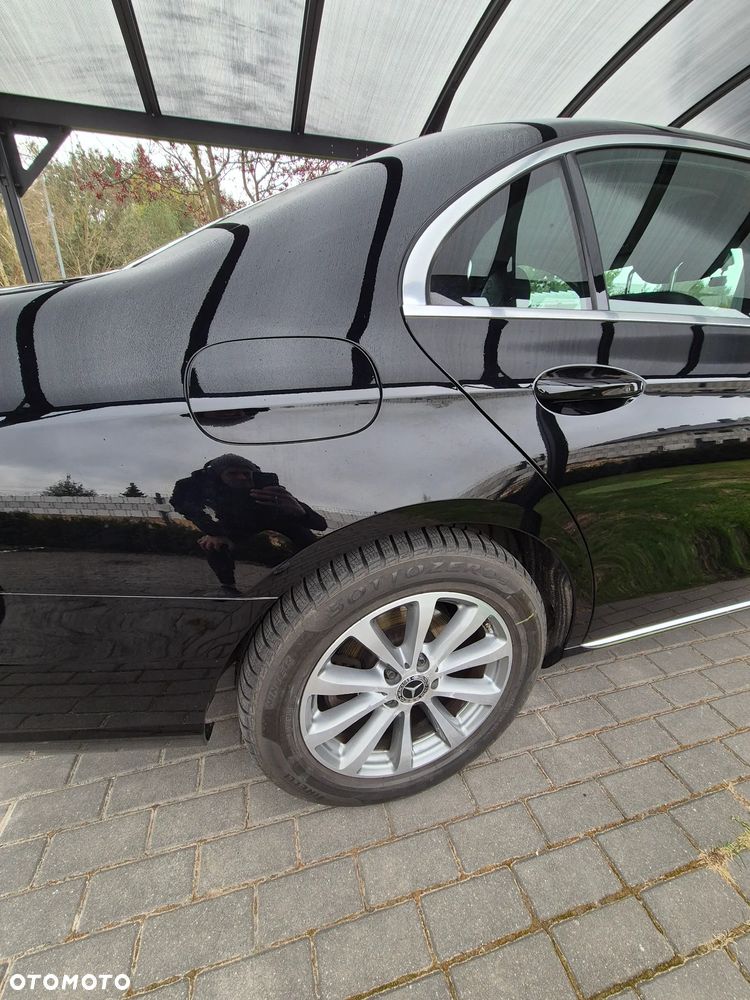 Mercedes-Benz Klasa E - 20