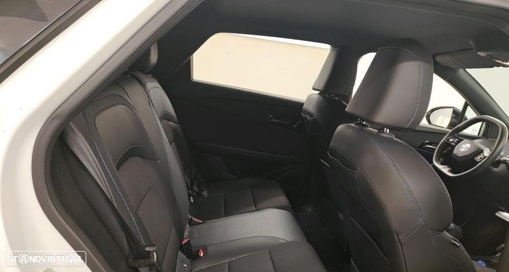 MG MG4 4 Luxury 64 kWh - 8