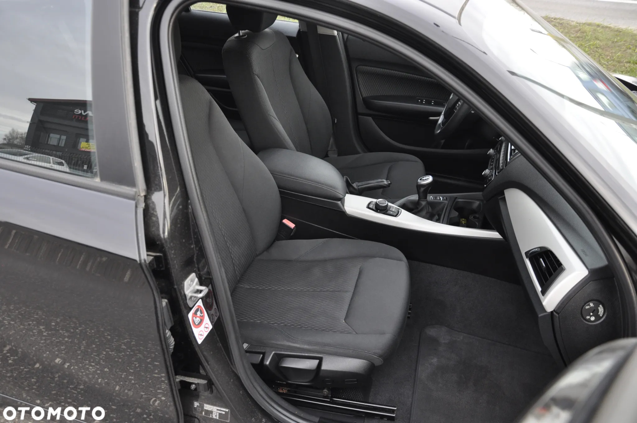 BMW Seria 1 116i Advantage - 9