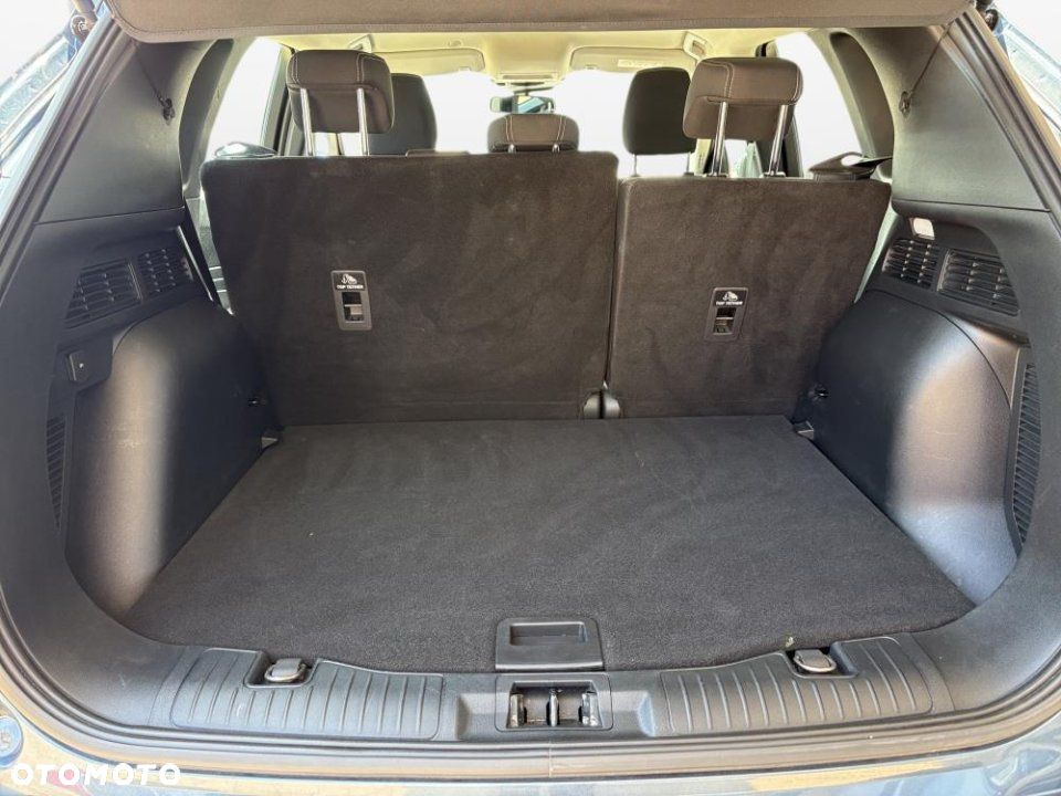 Ford Kuga - 11