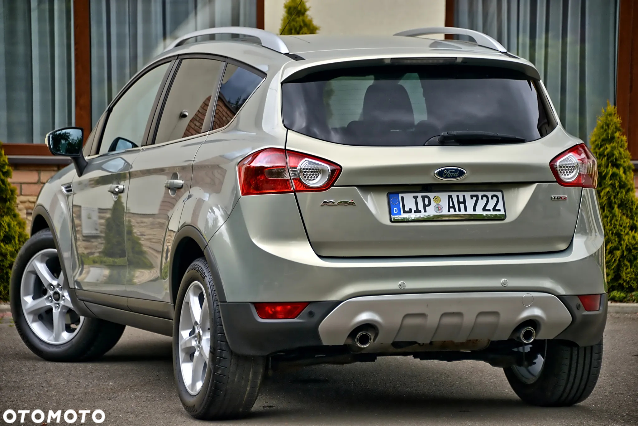 Ford Kuga 2.0 TDCi 4x4 Titanium - 5