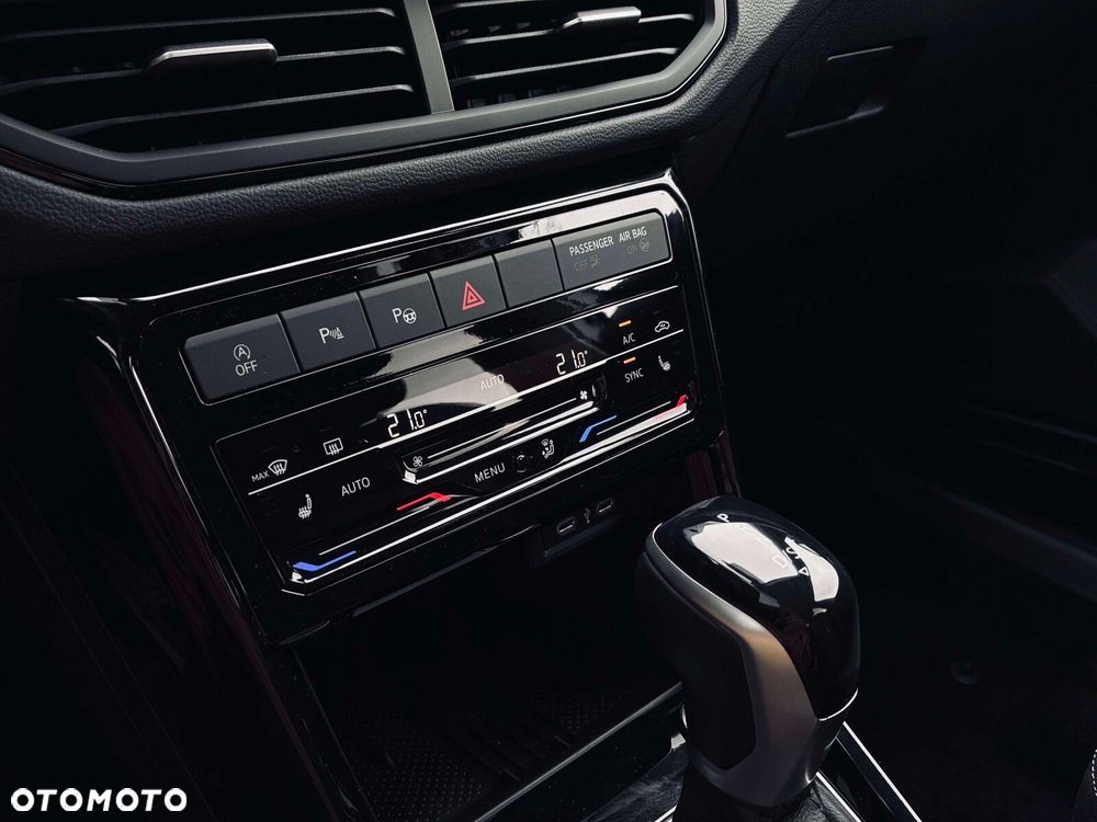 Volkswagen T-Cross - 20