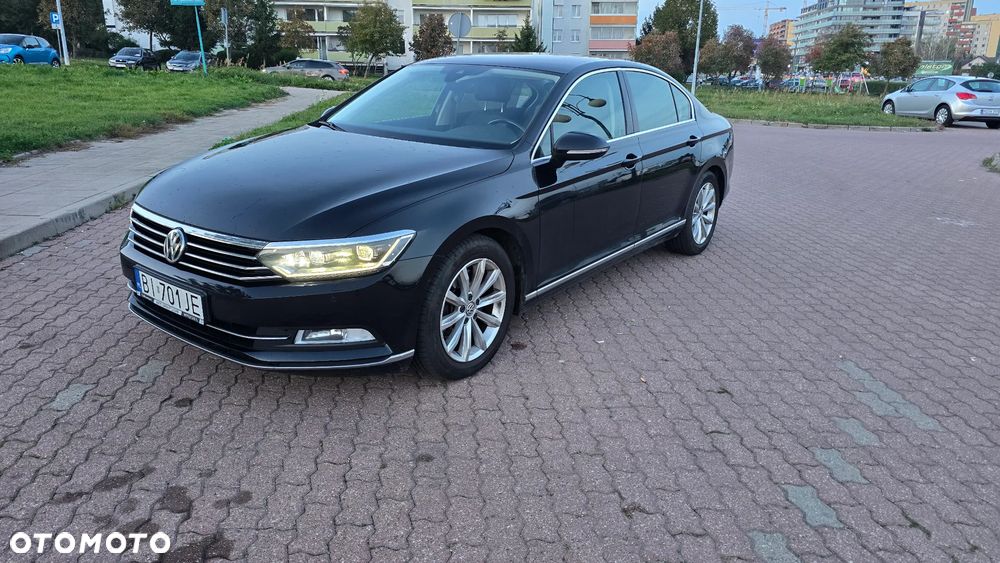 Volkswagen Passat - 2