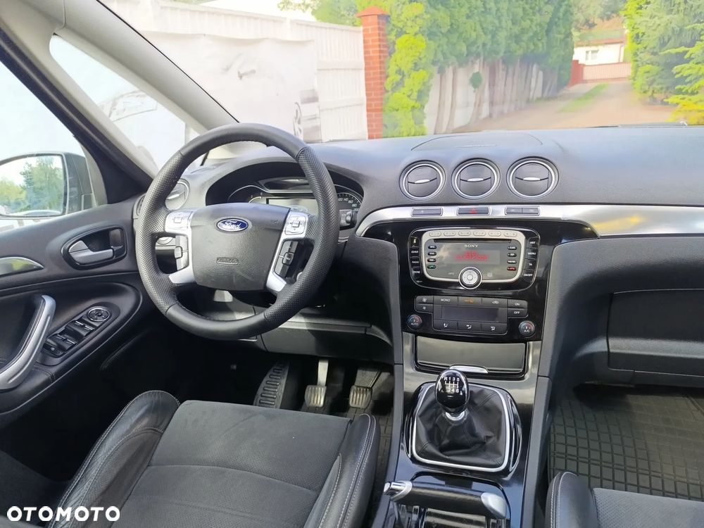 Ford S-Max - 6