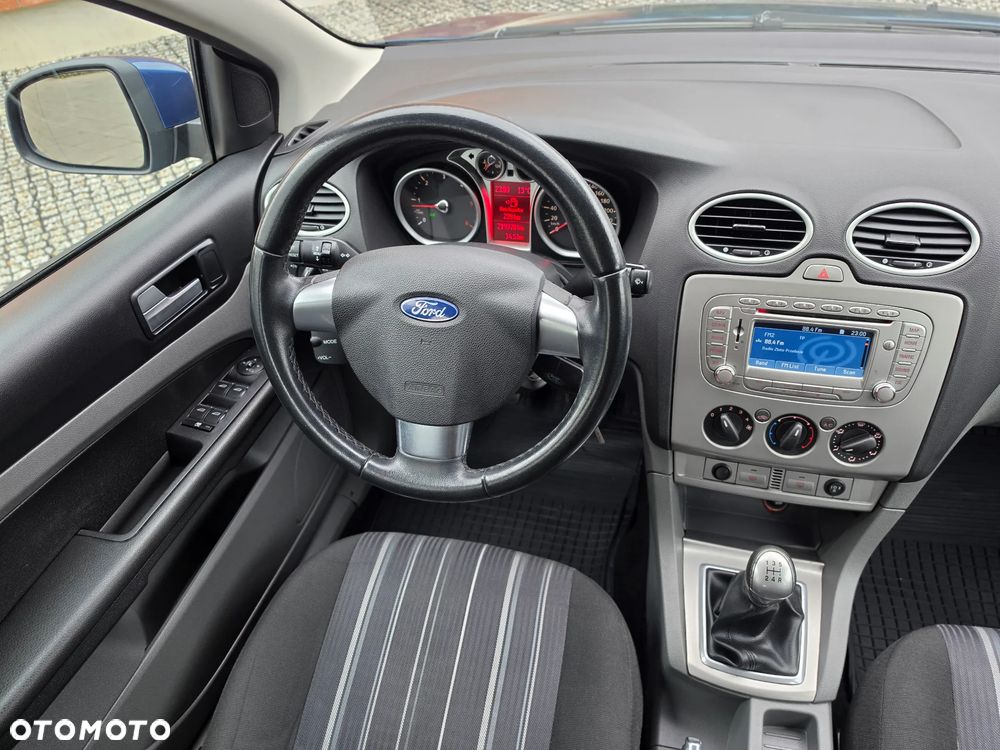 Ford Focus - 28