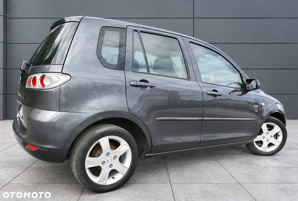Mazda 2 - 23