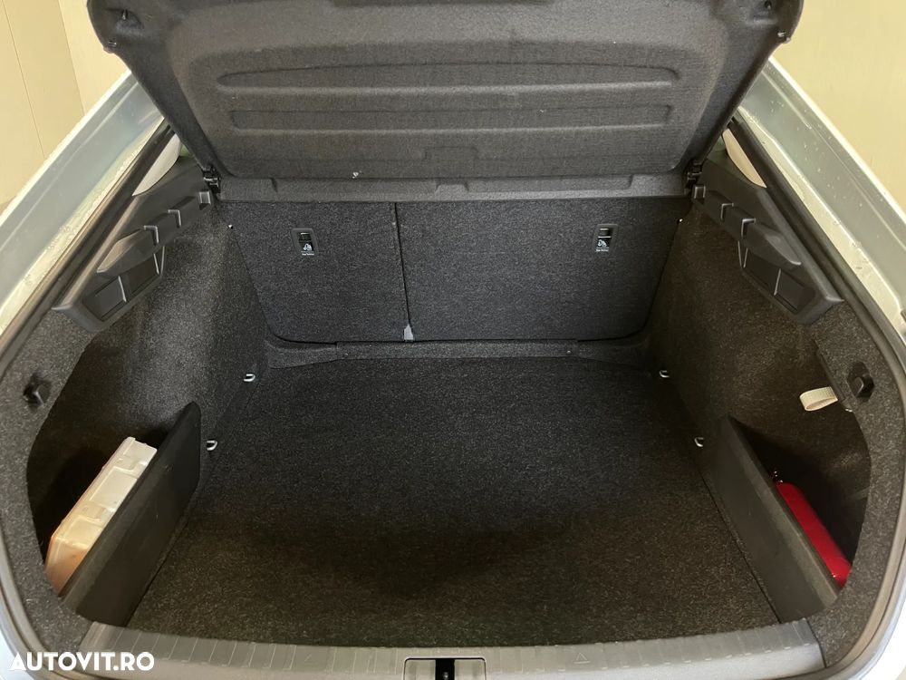 Skoda Octavia 1.5 TSI Ambition - 11