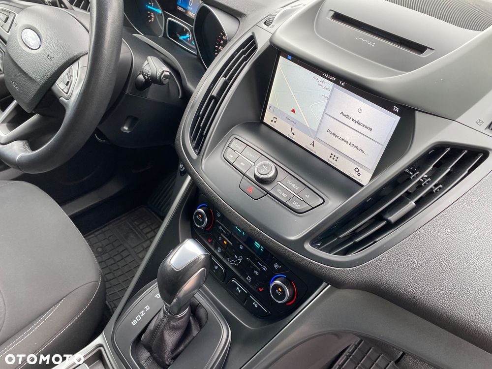 Ford Kuga 2.0 TDCi 2x4 Titanium - 19