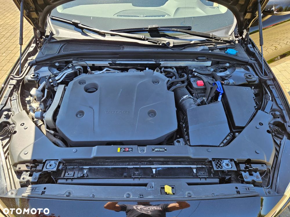 Volvo V60 D4 Momentum Pro - 39
