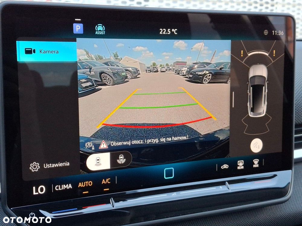 Volkswagen T-Roc 1.5 eTSI Life DSG - 24