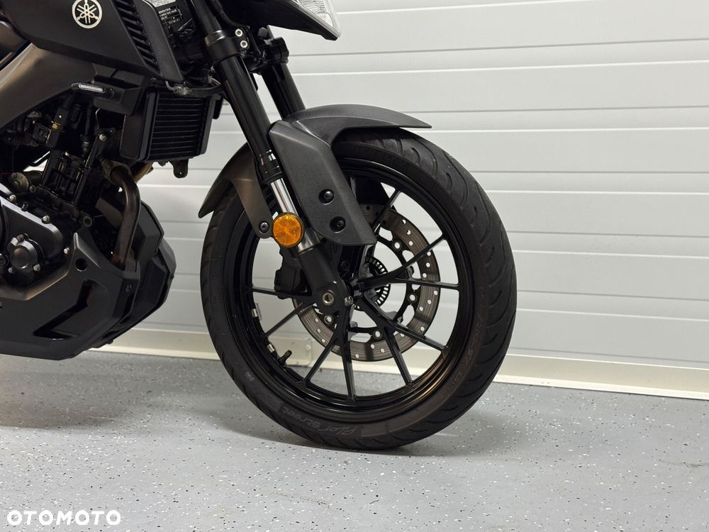 Yamaha MT - 7