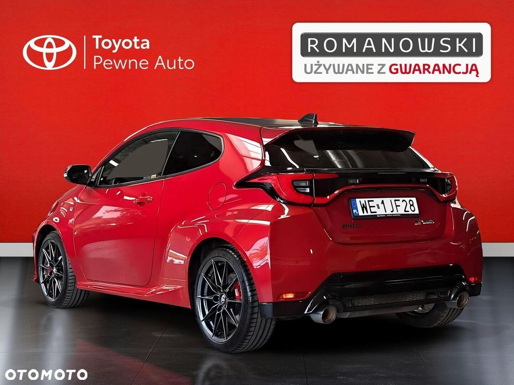 Toyota Yaris - 8