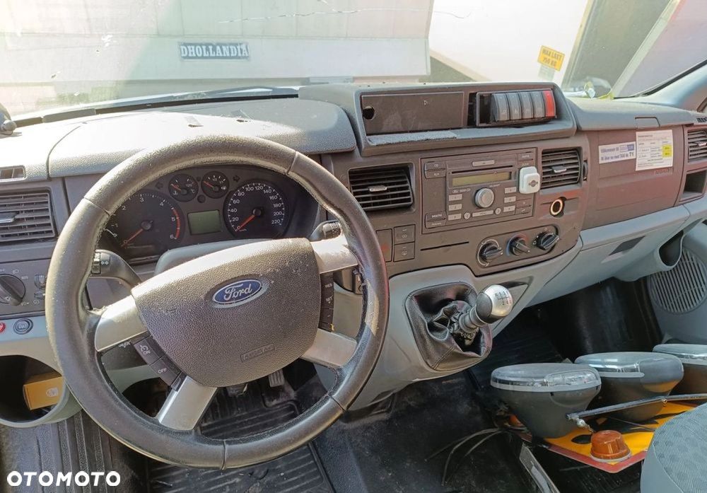 Ford TRANSIT - 8