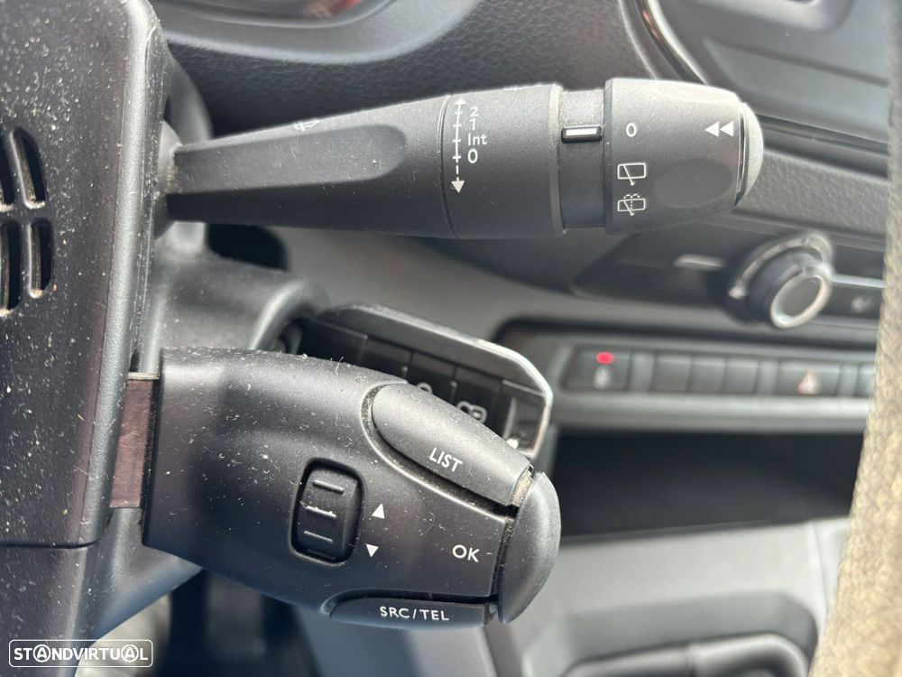 Citroën Jumpy 1.5 BlueHDi XL - 30