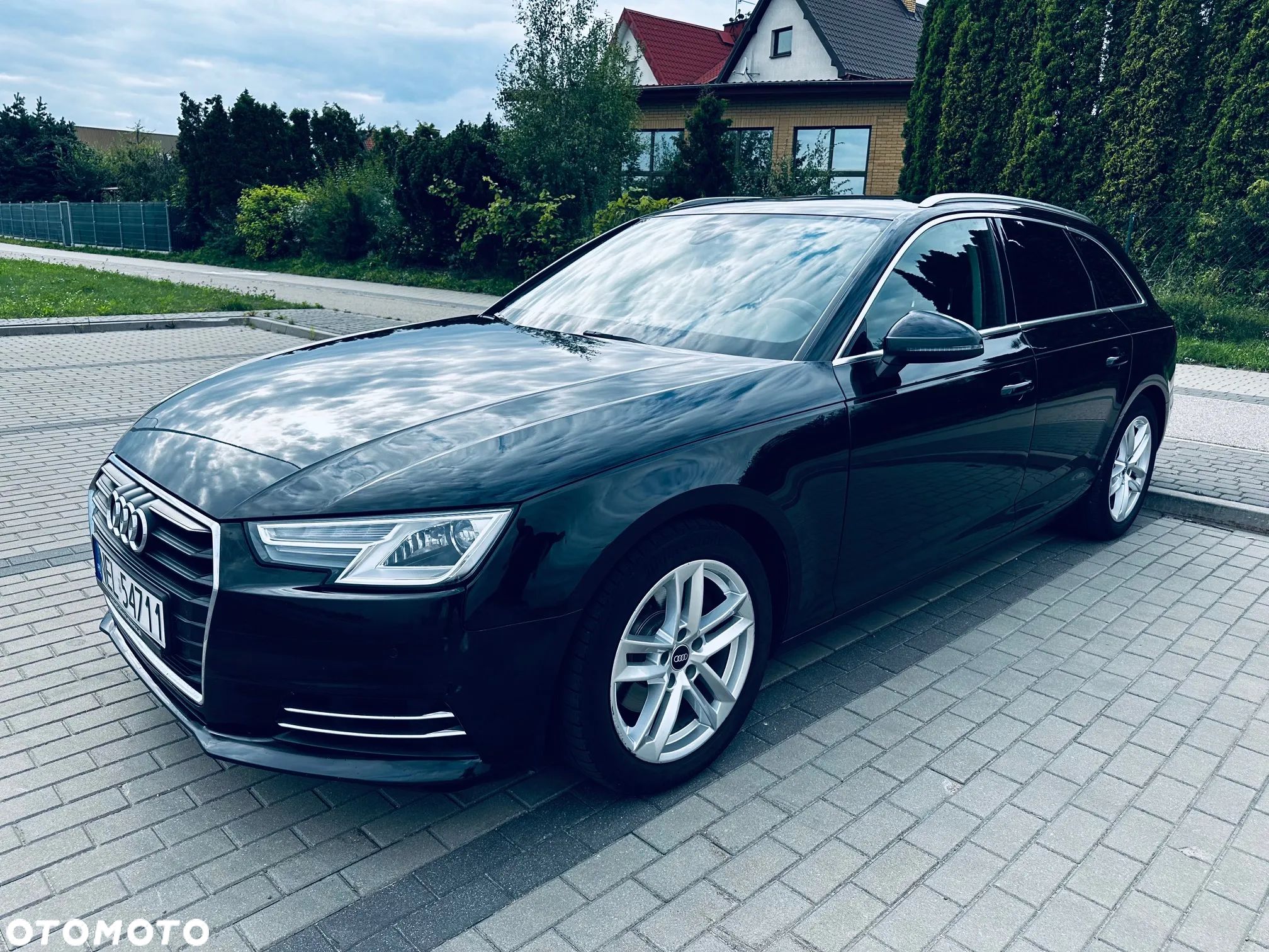 Audi A4 2.0 TDI Design S tronic - 1