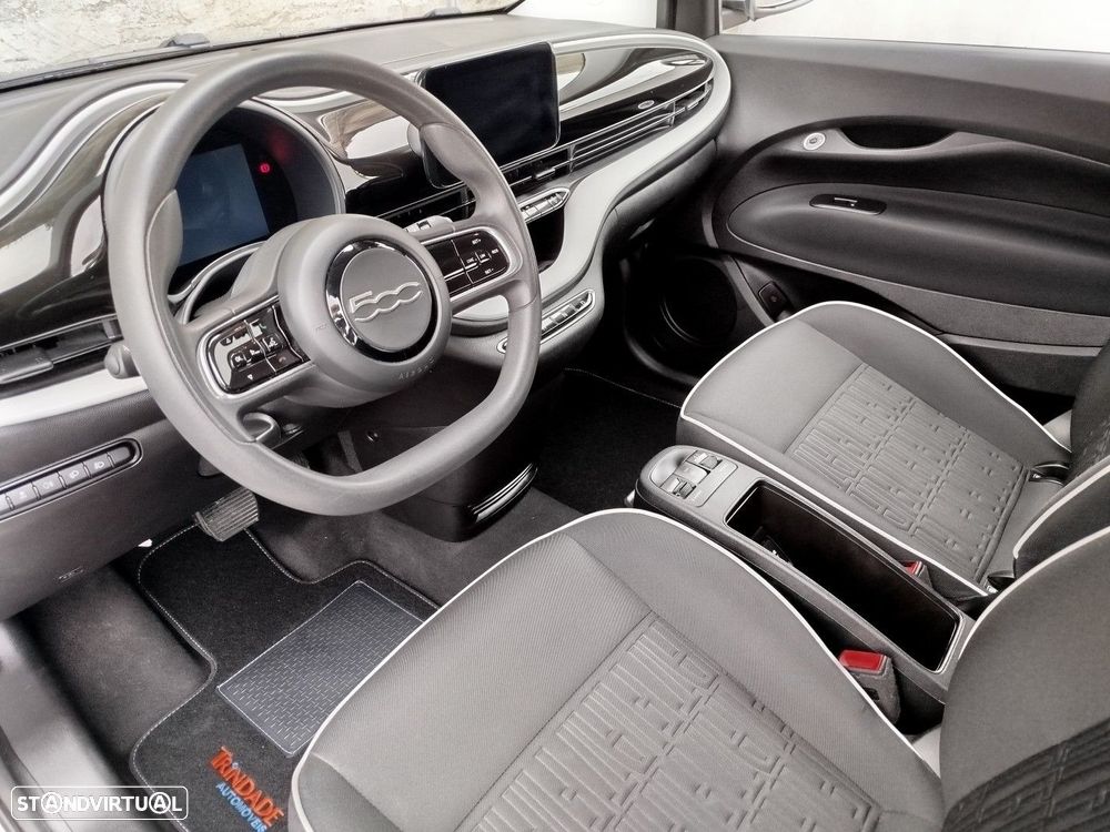 Fiat 500e Action - 16