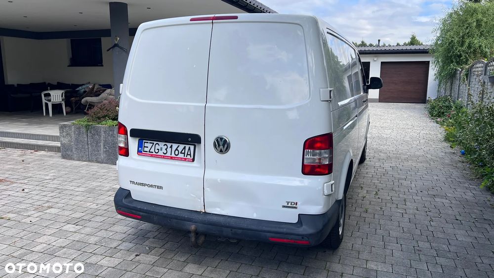 Volkswagen Transporter T5 - 4