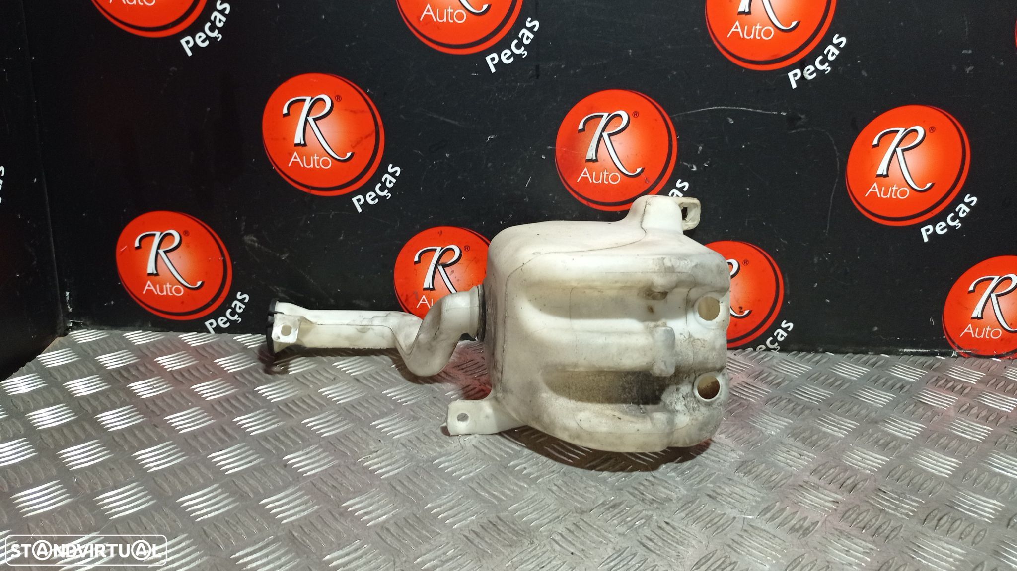 Reservatorio Da Agua Do Esguicho Rover 25 Hatchback (Rf) - 1