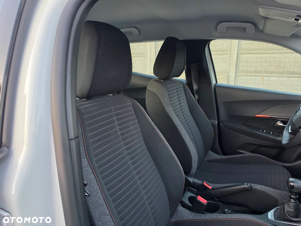 Peugeot 2008 PureTech 100 Stop&Start Active - 13