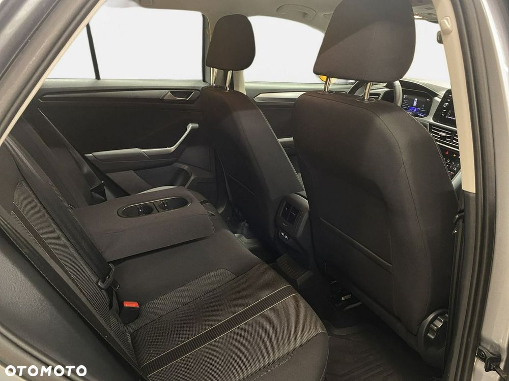 Volkswagen T-Roc - 15