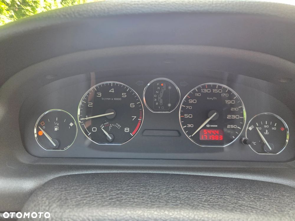 Peugeot 406 - 26