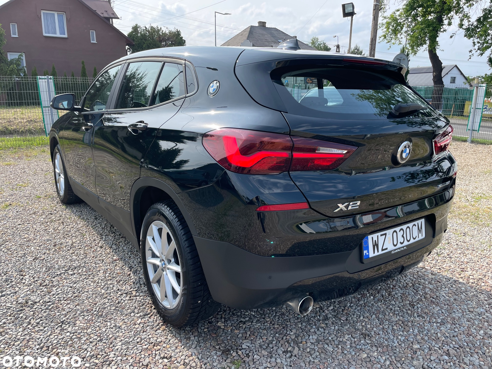 BMW X2 sDrive18i - 11
