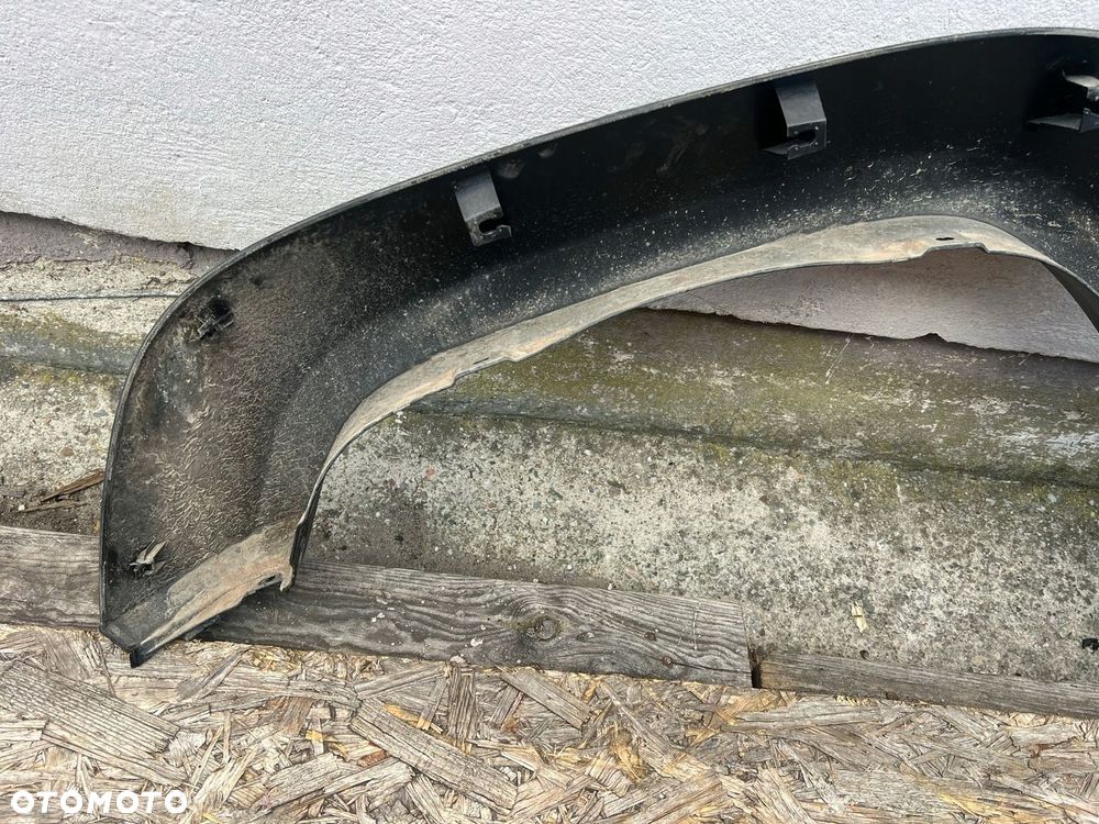 SUZUKI JIMMY IV 4 18- LISTWA BŁOTNIKA PRAWY PRZÓD - 5