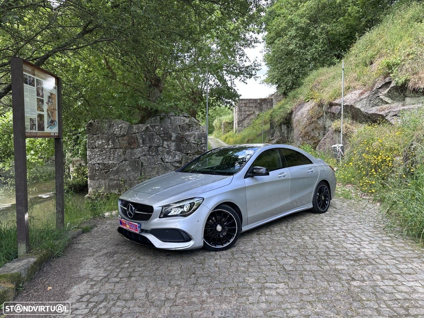 Mercedes-Benz CLA 200 d AMG Line - 1