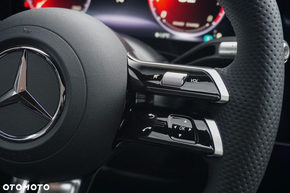 Mercedes-Benz CLA - 9
