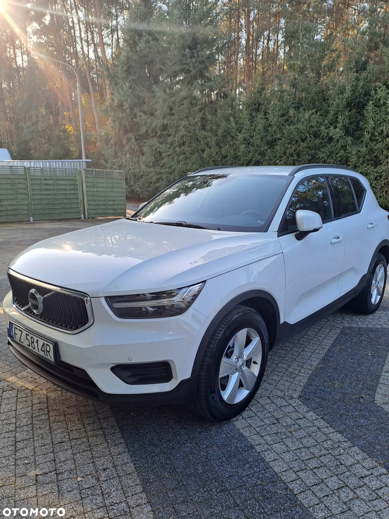 Volvo XC 40 T3 Momentum Core - 24