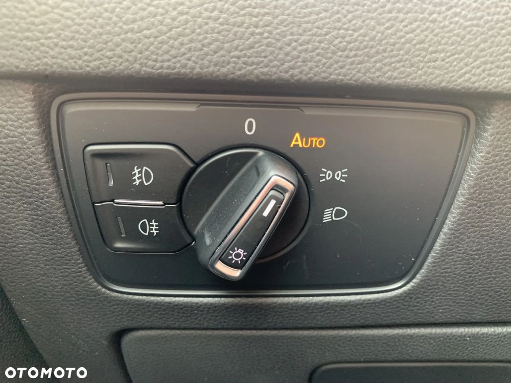 Volkswagen Passat 1.5 TSI EVO Business DSG - 22
