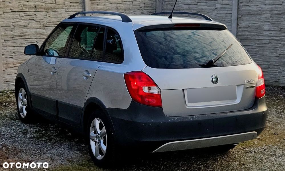 Skoda Fabia 1.2 TSI Combi Scout - 4