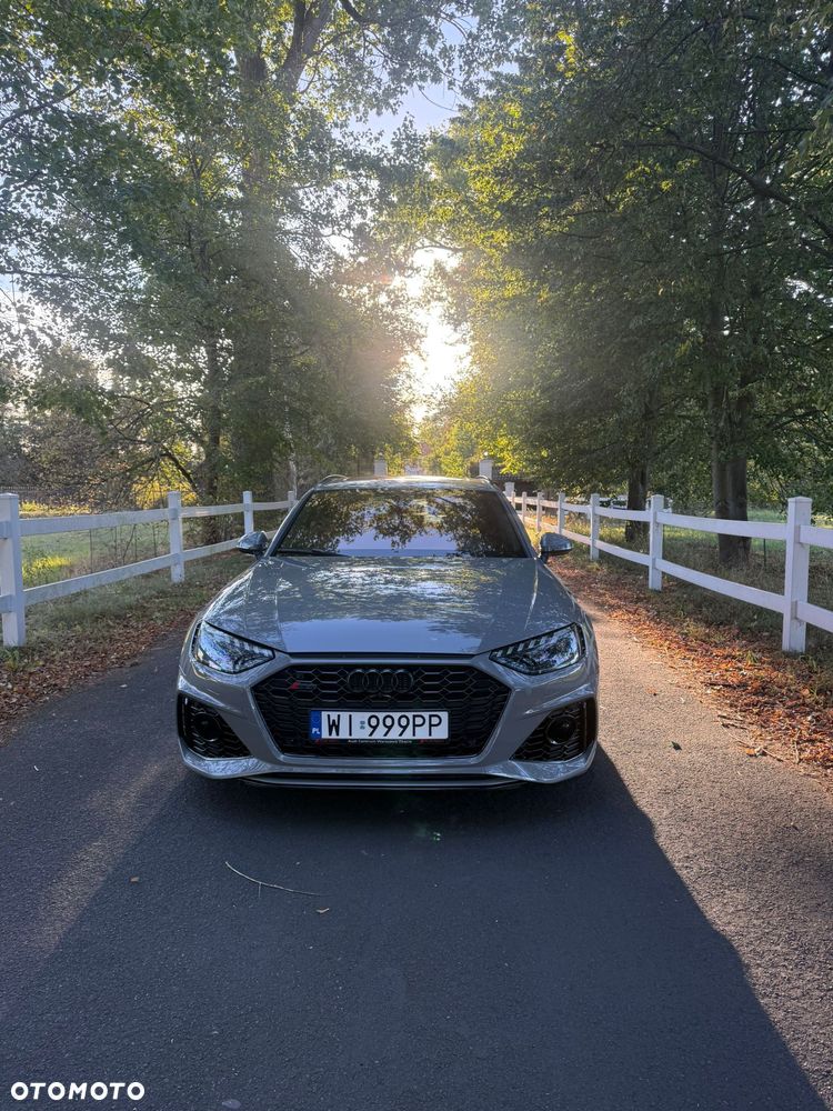 Audi RS4 Avant 2.9 TFSI Quattro Tiptr - 3