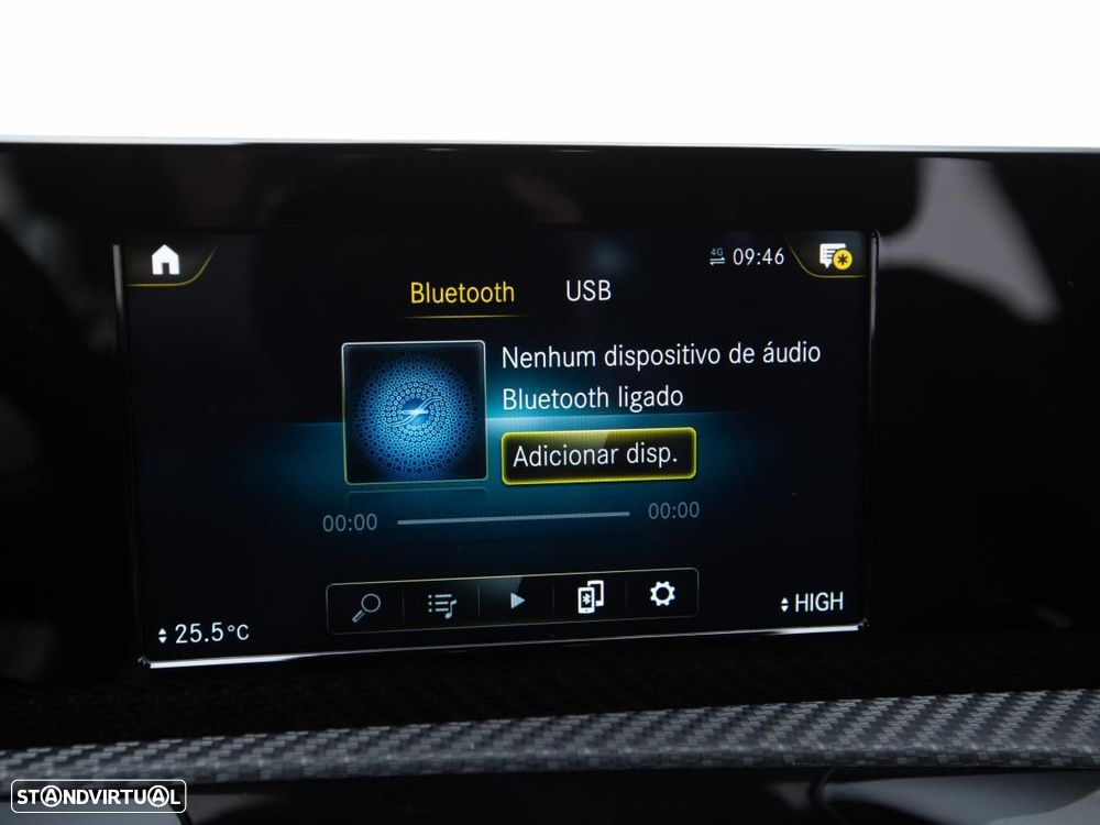 Mercedes-Benz CLA 250 e 8G-DCT - 29