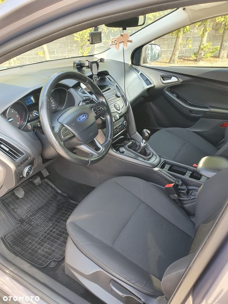 Ford Focus 1.6 TDCi Titanium - 8