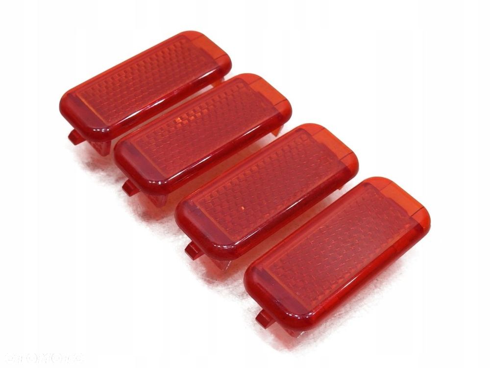 LAMPKA BOCZKA DRZWI AUDI A6 C6 8P0947412