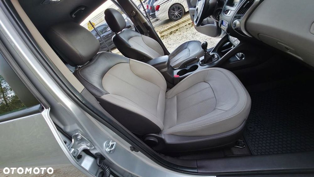 Hyundai ix35 - 32