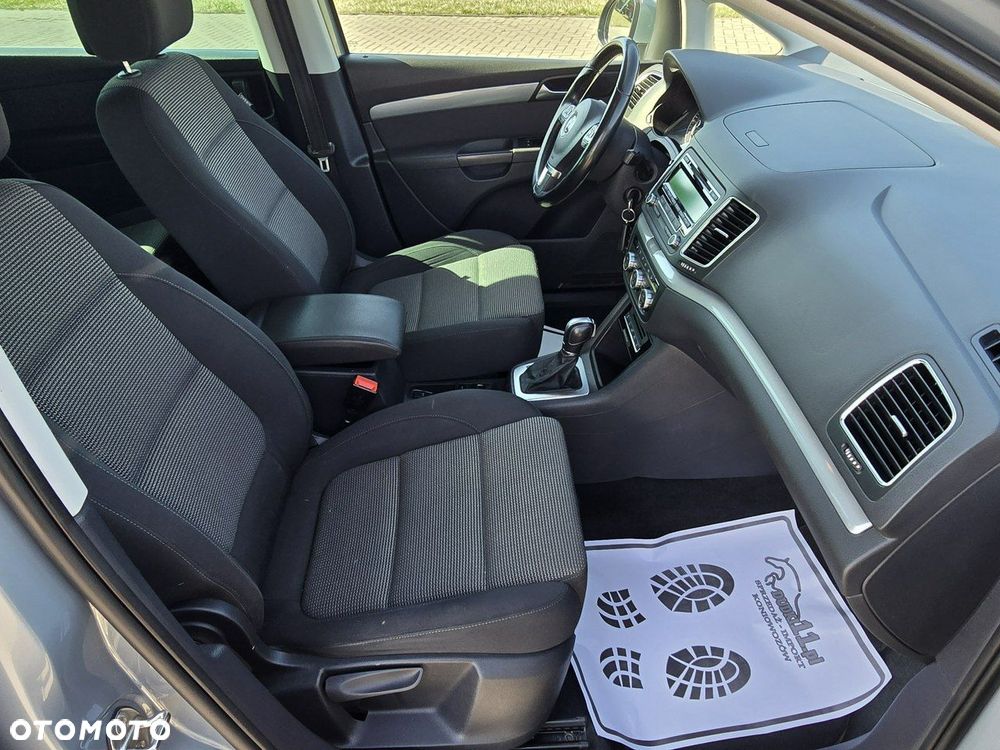 Volkswagen Sharan - 25