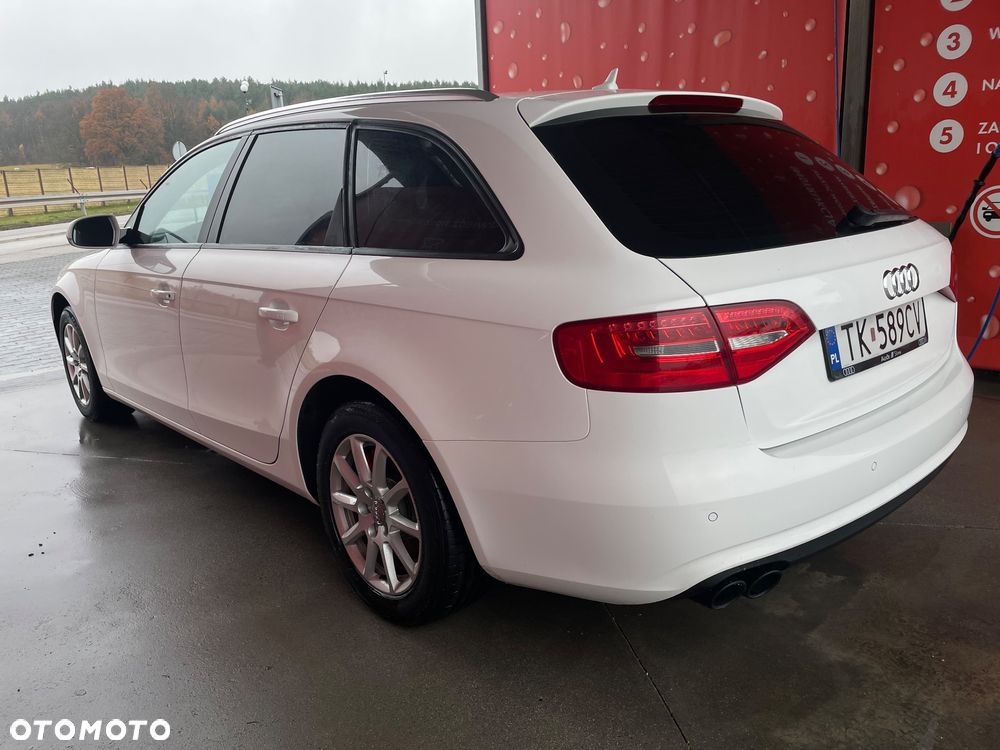 Audi A4 Limousine 2.0 TDI - 11