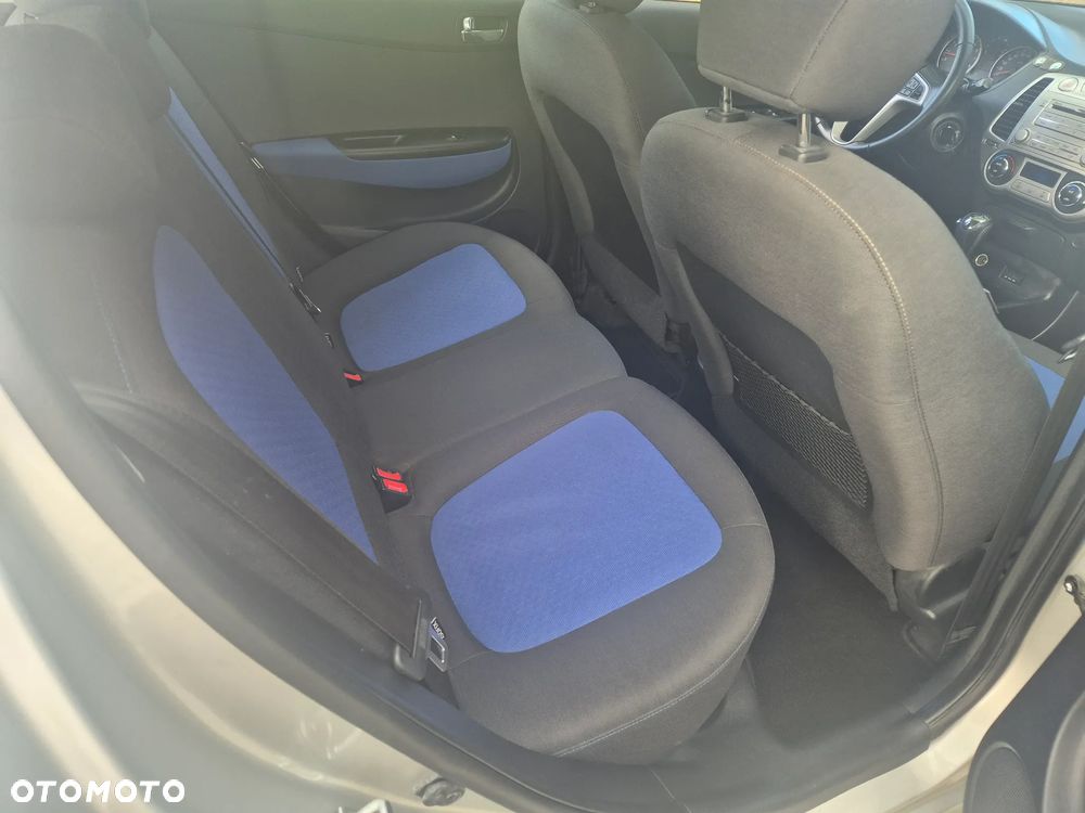 Hyundai i20 1.4 Automatik Comfort - 10
