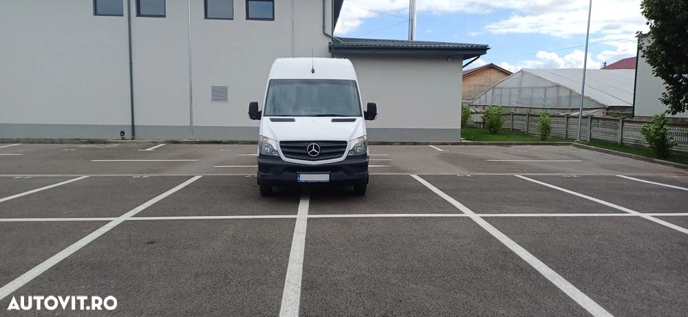 Mercedes-Benz Sprinter - 15
