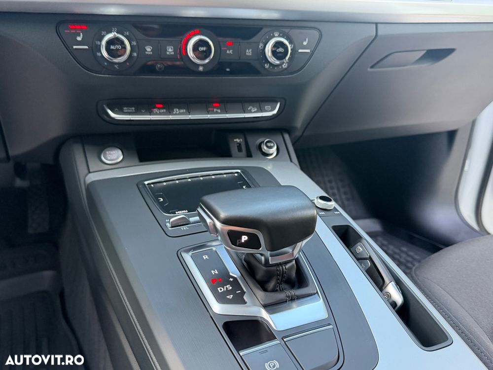 Audi Q5 2.0 TDI S tronic - 9