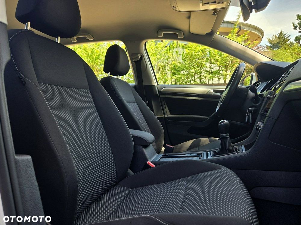 Volkswagen Golf 1.6 TDI BMT Comfortline - 7