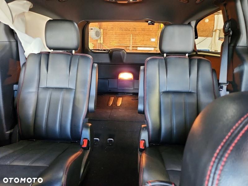 Dodge Grand Caravan 3.6 R/T - 28